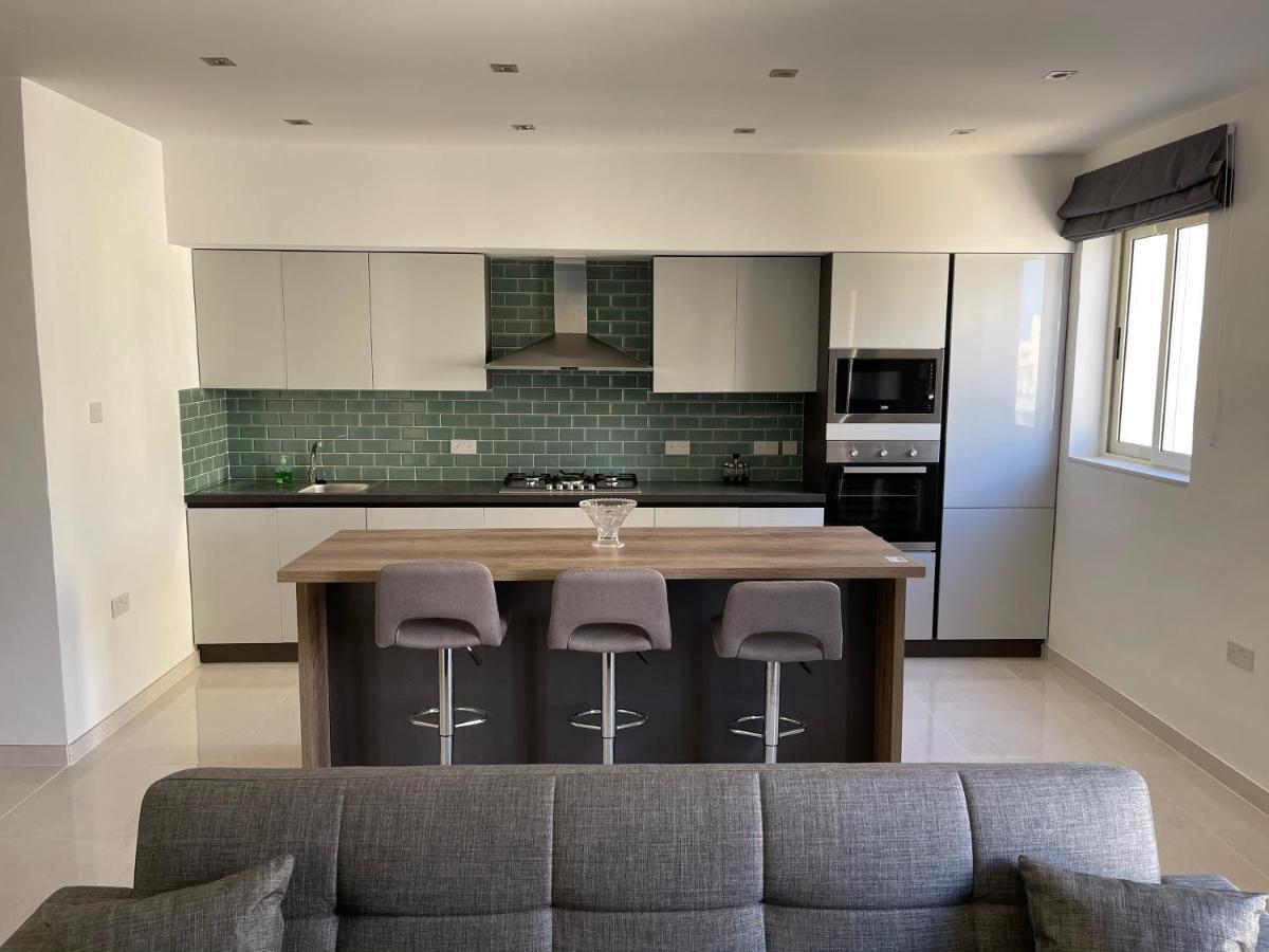 Sunset Modern Apt Near The Beach Birzebbuga Ngoại thất bức ảnh